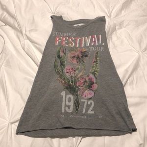 Grey festival tank